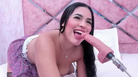 Emily online show from November 10, 12:19 pm