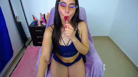 angie online show from April 1, 10:50 pm