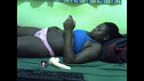 hot_girlly online show from February 28, 9:13 am