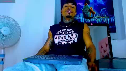 SEXY COUPLE  online show from February 24, 12:52 pm