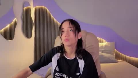 Alana online show from February 2, 9:00 pm