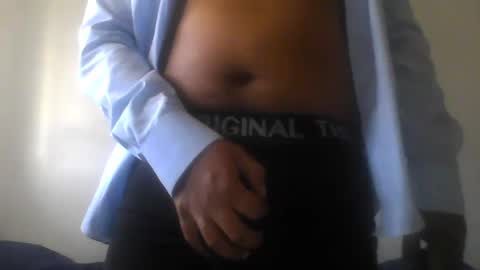 Snapshot of hot_milkshak3 chatting on February 24, 9:31 pm Juanga online show from February 24, 9:31 pm