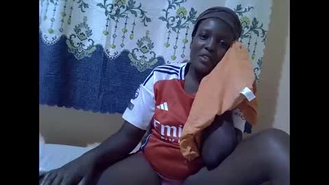 RAYLAH online show from December 2, 7:29 am