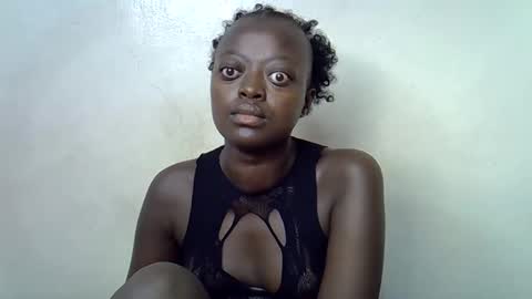 hot_tashaa online show from March 18, 7:25 am