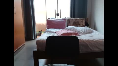 couple without tabus online show from January 17, 6:28 pm