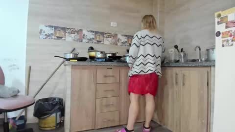 hotandfierylatinos online show from October 14, 10:18 am