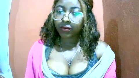 hotarian1 online show from July 17, 11:34 am
