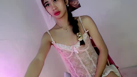 hotasian2345 online show from November 27, 2:08 am