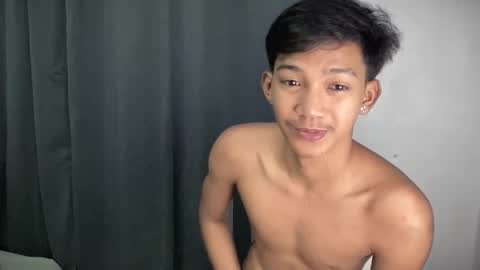hotasian_jerome online show from March 3, 7:26 am