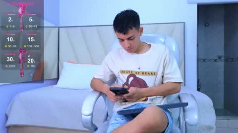 hotboy21_ online show from September 23, 3:33 am