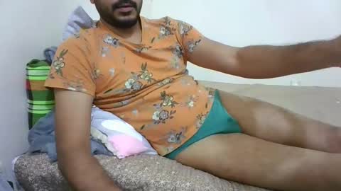 Hotboy8677 online show from November 9, 10:30 am