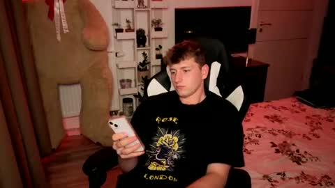 Hotboyshorny online show from July 28, 6:20 pm