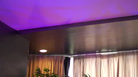 Anais online show from September 11, 5:52 am