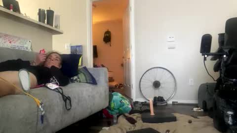 hotcouple1319 online show from February 1, 6:49 pm