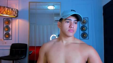 Hussain   aaron and Ekko online show from October 15, 7:58 pm