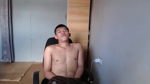 hotcuteasianxx online show from February 12, 1:42 am