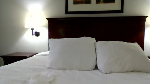 hotdadforyou online show from April 6, 9:27 pm