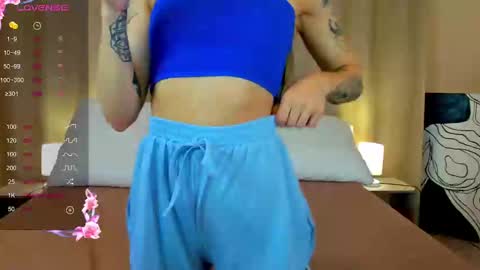 SWEET DEVILS PUSSY  online show from February 26, 2:19 am