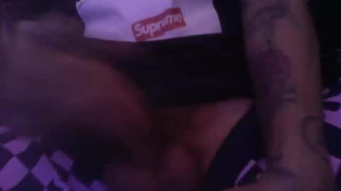 Snapshot of hotdick4200 chatting on October 31, 11:43 am hotdick4200 online show from October 31, 11:43 am