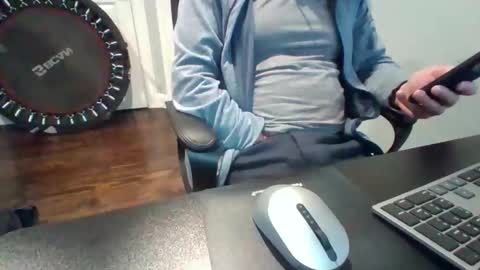 hotdog1124 online show from May 6, 1:50 pm