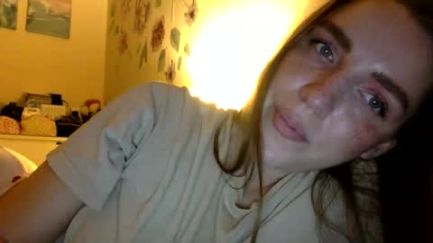 effy online show from December 3, 9:26 pm