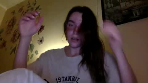 effy online show from February 26, 9:18 pm