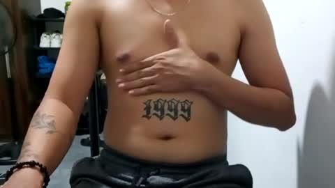 hotgayxx99 online show from July 3, 2:33 pm