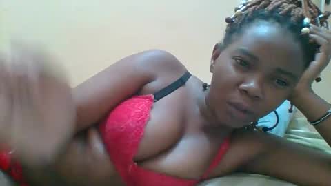 Queen online show from November 1, 8:02 am