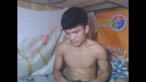 hotking_cummer online show from October 27, 5:29 am