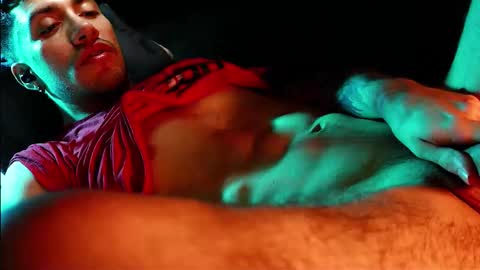 Hotlatinking online show from February 28, 10:47 pm