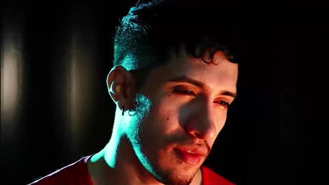 Hotlatinking online show from February 21, 9:18 pm