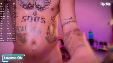 HoTLatinoX20CM online show from February 27, 5:11 am