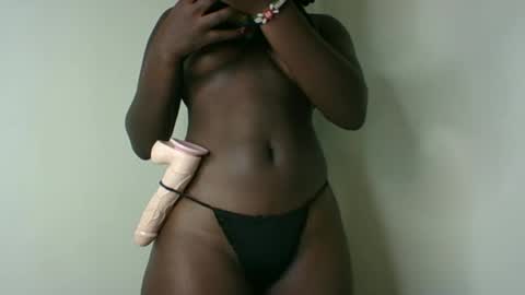 hotlina01 online show from February 13, 4:32 pm