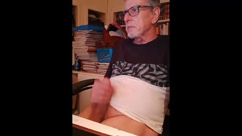 hotlux_54 online show from August 6, 10:19 pm