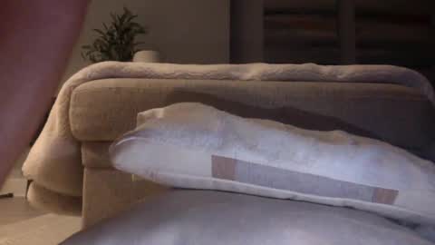 hotmuscle89 online show from October 12, 2:48 am