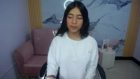 hotstreawberry_ch online show from June 8, 12:39 pm