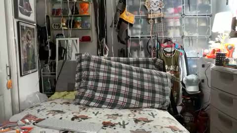 hotstuff775616 online show from November 27, 4:20 am