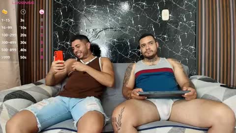 hott_asses online show from February 15, 10:31 pm