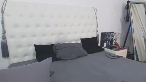 alina online show from December 15, 10:55 am