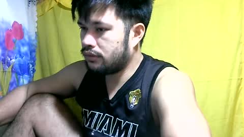 HottestPinoy32 online show from June 28, 7:21 pm