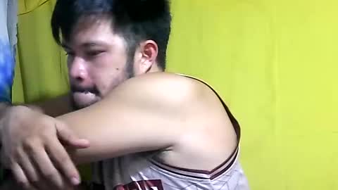 HottestPinoy32 online show from July 2, 5:45 am