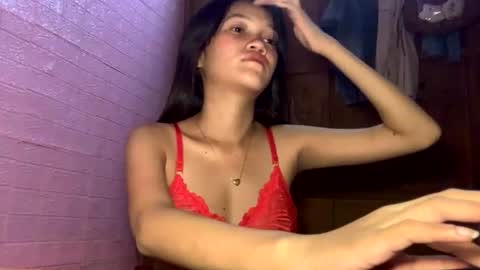 hottie_ptite online show from June 14, 11:12 am