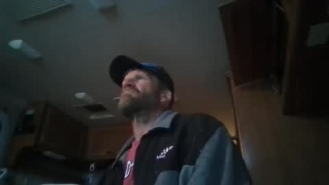 Snapshot of hoytme chatting on December 10, 6:54 am hoytme online show from December 10, 6:54 am