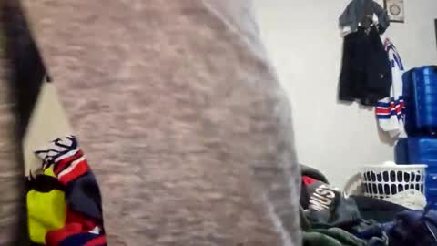 Huge mega monster Cumsplash online show from April 2, 11:44 pm