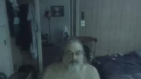 lonely huggy bear online show from December 18, 3:40 pm