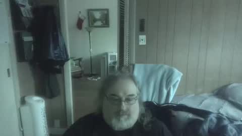 lonely huggy bear online show from March 28, 8:54 pm