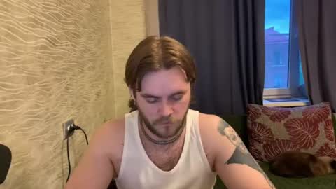 Hugo online show from June 16, 6:56 pm