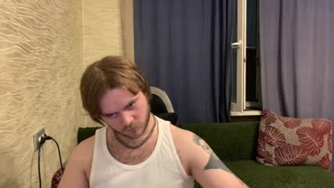 Hugo online show from May 22, 11:22 pm