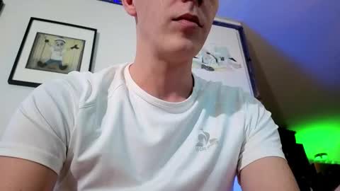 Hugo online show from January 9, 9:31 pm