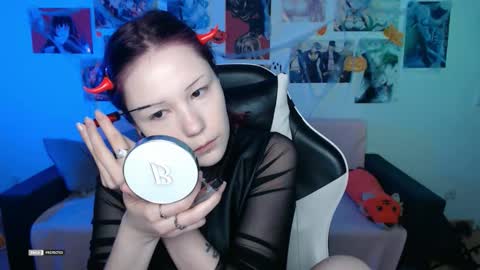 HugoMin online show from October 31, 7:36 pm